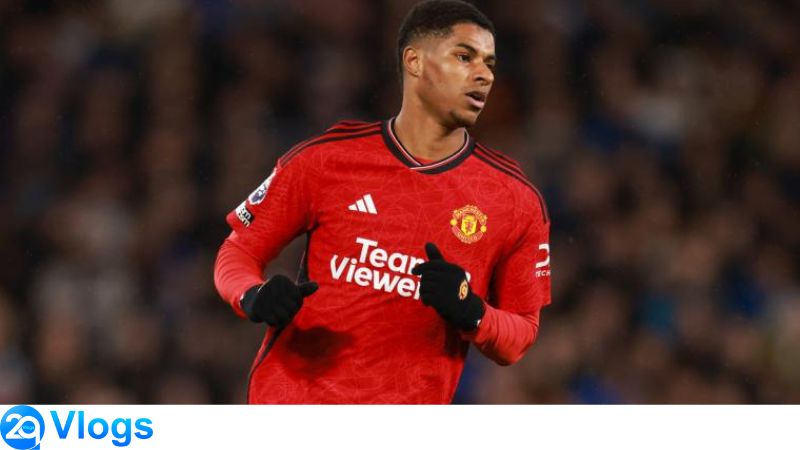 Những cầu thủ sa sút không phanh sau khi gia hạn hợp đồng 3 Những cầu thủ sa sút không phanh sau khi gia hạn hợp đồng